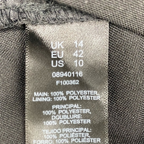 Asos Design Women’s Black Cropped High-Rise Pants, Front Seam, EUC, Size 14 - Picture 13 of 14